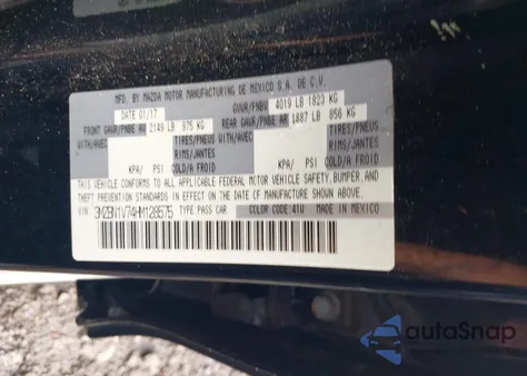 2017 Mazda 3 Touring из США, поврежденный, VIN 3MZBN1V74HM128575